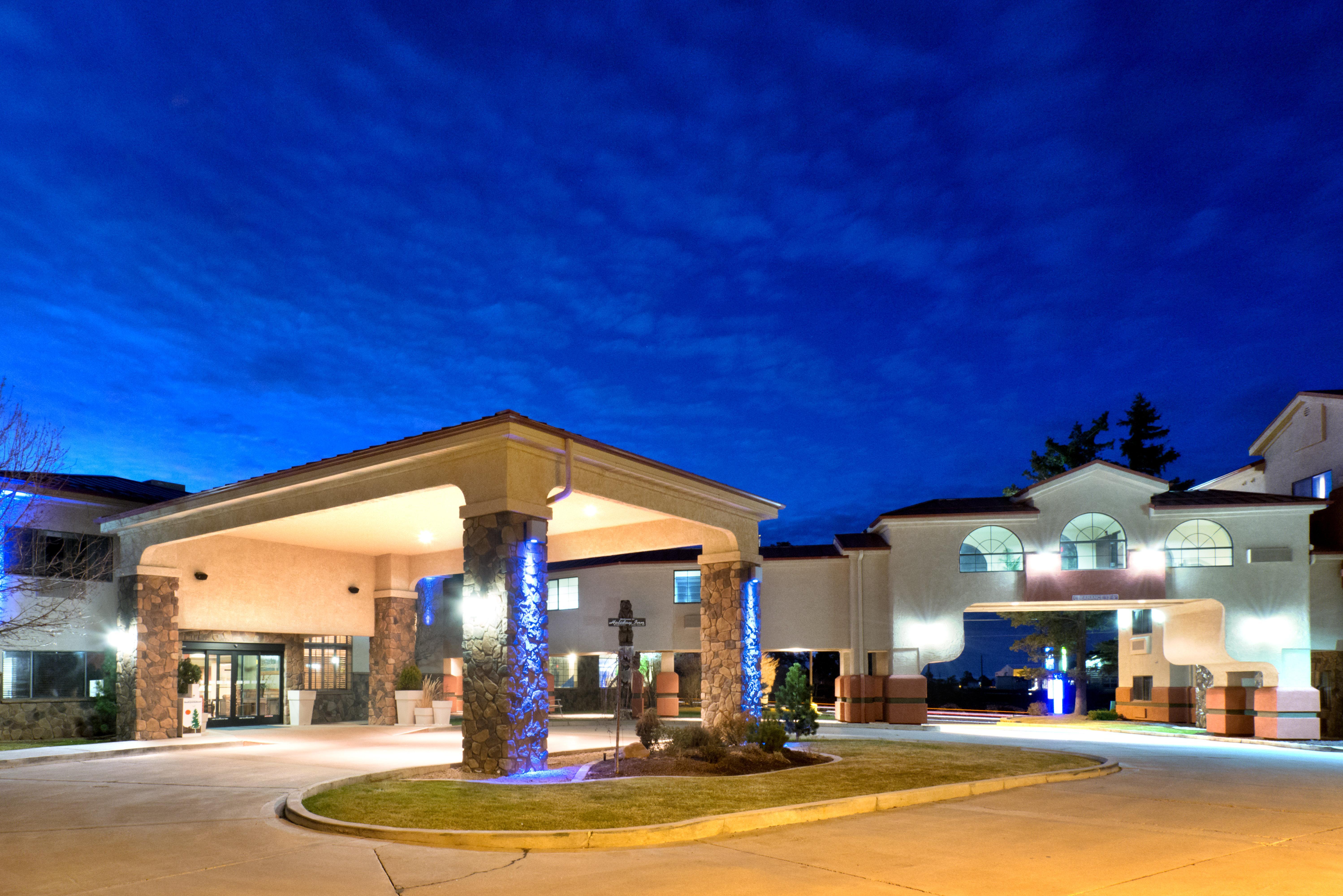 Holiday Inn Express Show Low By Ihg מראה חיצוני תמונה